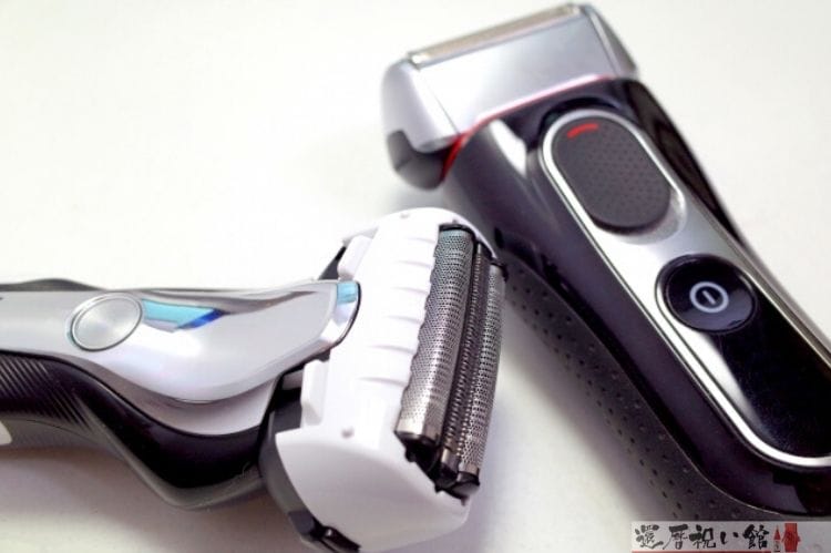 メンズシェーバー2個