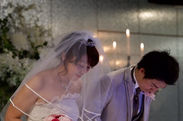 知っておきたい結婚式でのマナー 招待状の返信から結婚式当日のマナーまでご紹介 結婚披露宴の親ギフト