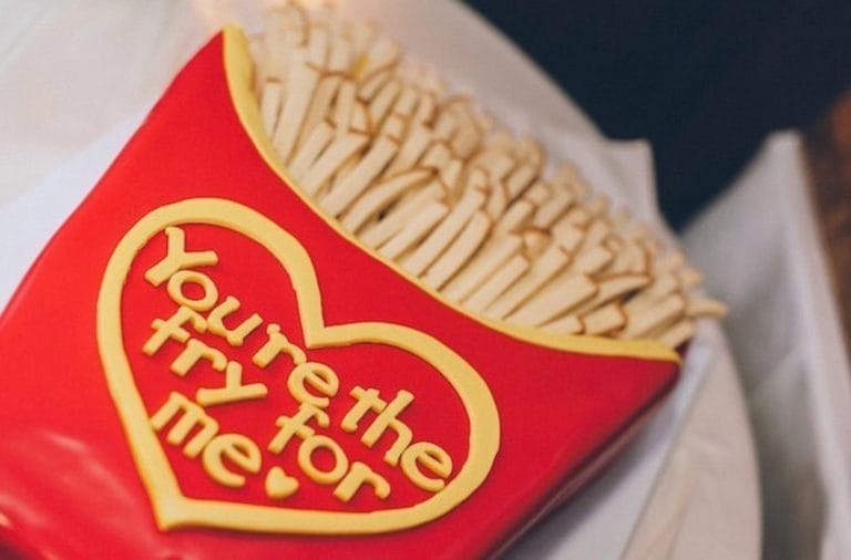 ポテトの形のケーキ