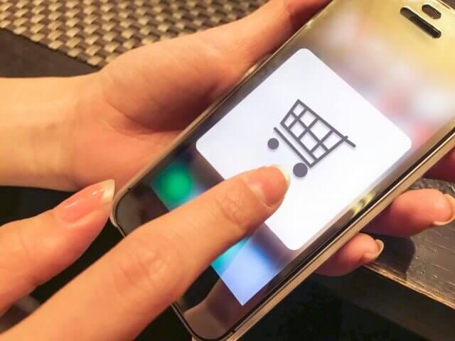 スマホでショッピング