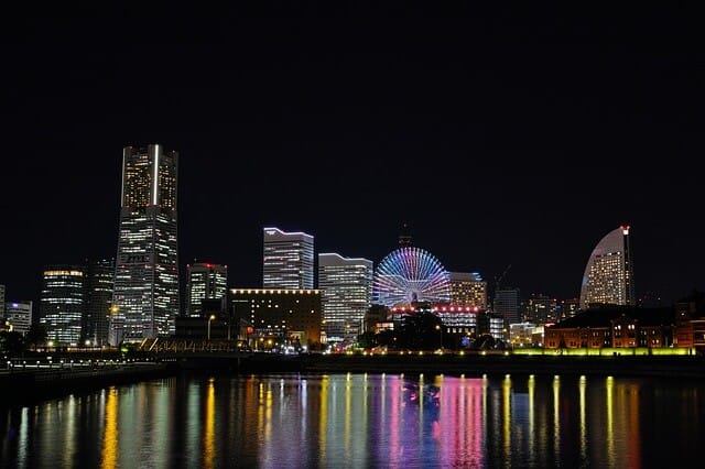 Ночной вид на Иокогаму