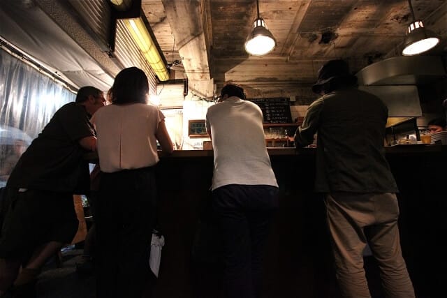 立ち飲み