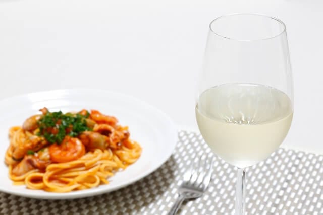 ワインと食事