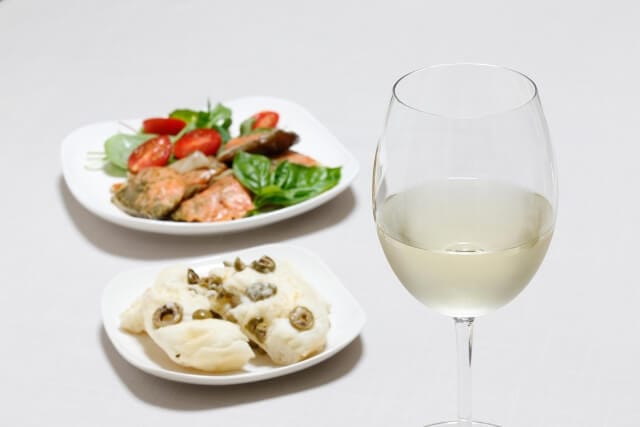 ワインと食事
