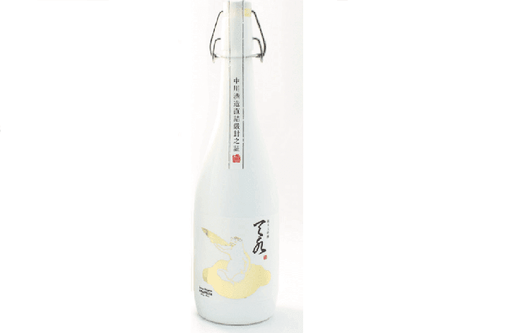 日本酒ボトルデザイン がパワーアップ スタイリッシュボディを誇るお酒たち 17選 日本酒メディア