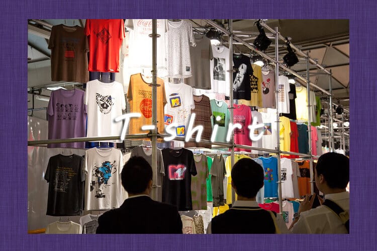 Tシャツ売り場のディスプレイ